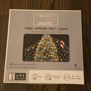 Apron Christmas tree lights